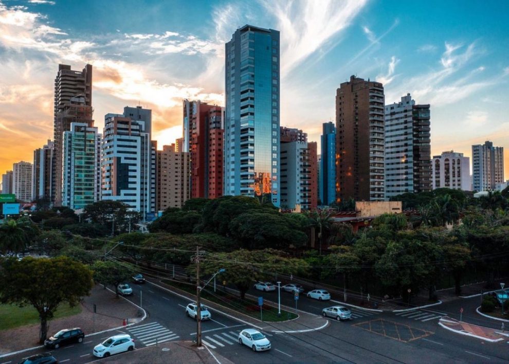 Avanço de frente fria muda o tempo em algumas regiões do Paraná; veja a previsão 