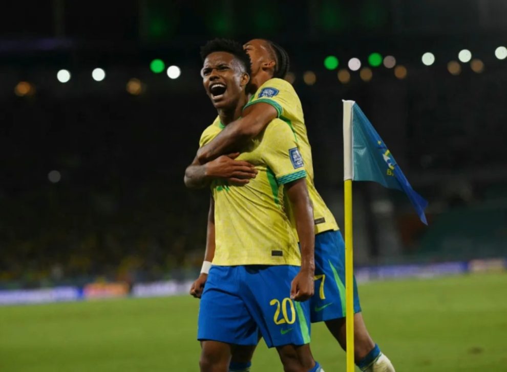 Brasil joga bem e derrota Chile pelas Eliminatórias para a Copa do Mundo