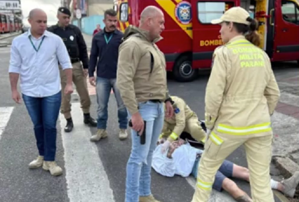 Ciclista atropelado é preso por secretário durante atendimento