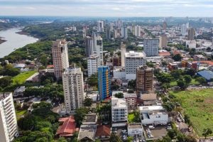 Cidade no Paraná terá 64 voos extras no verão; veja detalhes