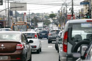 Com 233 mil novos registros, número de emplacamentos sobe 34% no Paraná em 2025