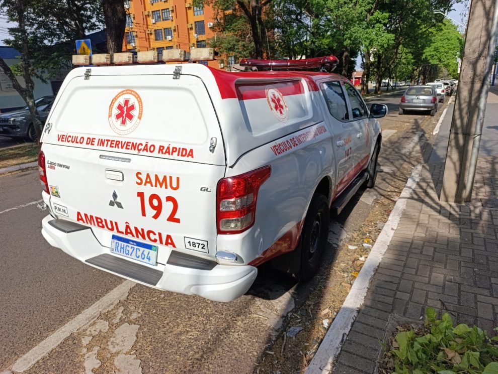 Homem fica gravemente ferido ao cair de telhado de 7 metros em Maringá