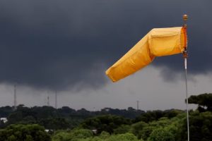 Inmet emite alerta amarelo de tempestade e ventos fortes Paraná