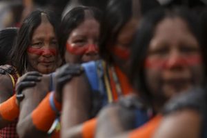 IBGE: 391 etnias indígenas falam 295 línguas no Brasil